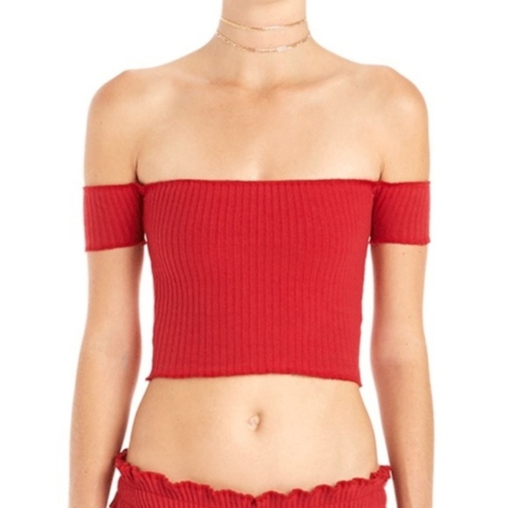 ARE YOU AM I Minka top in red